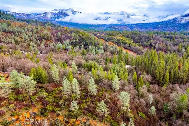 21138 Big Oak Lane, Lakehead, CA 96051 - Image #1