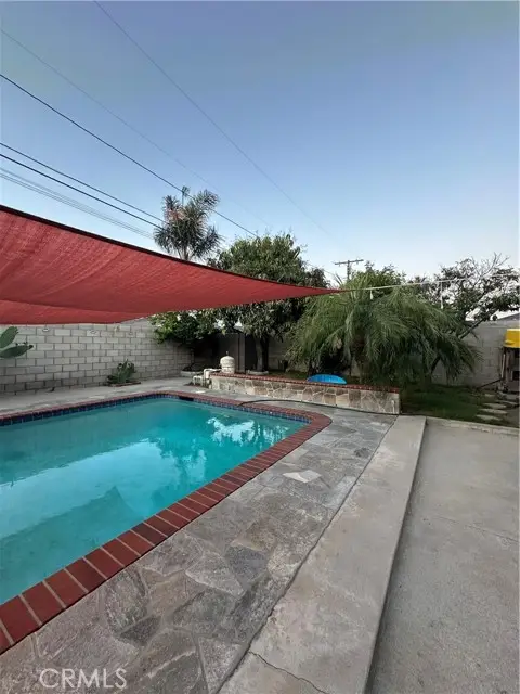907 Ghent Street, Azusa, CA 91702