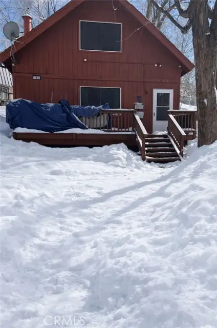 32801 Encina Dr, Running Springs, CA 92382 - #2