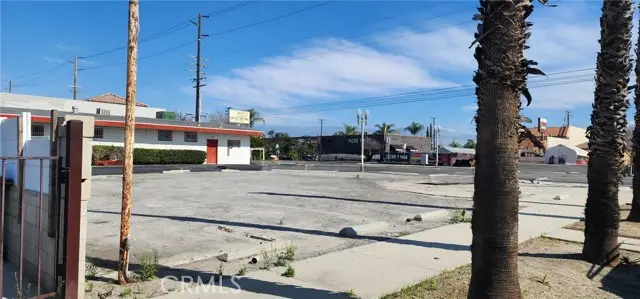 1305 Mount Vernon Avenue, Colton, CA 92324 - #1