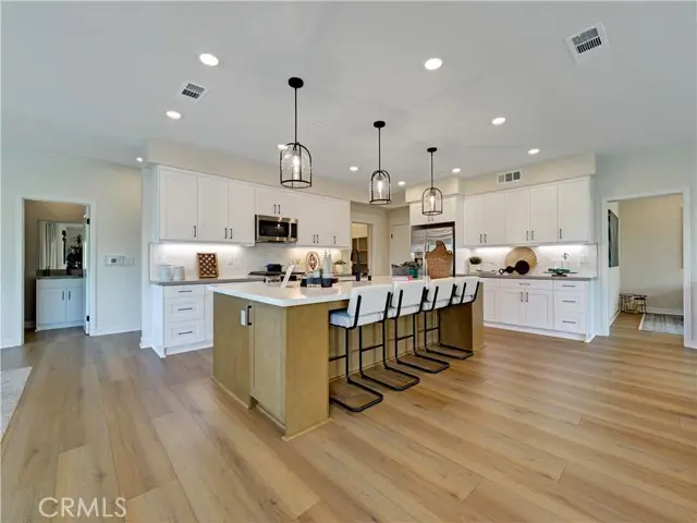 17136 Kent Street, Hesperia, CA 92345 - #3