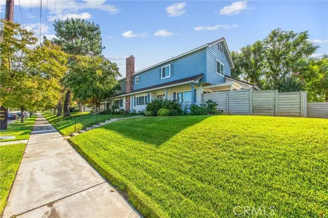 1562 Citrus Avenue, Redlands, CA 92374 - Image #3