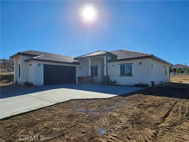 8630 Sahara, Phelan, CA 92371 - #2