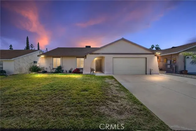 17331 Seville Court, Fontana, CA 92335 - Image #1
