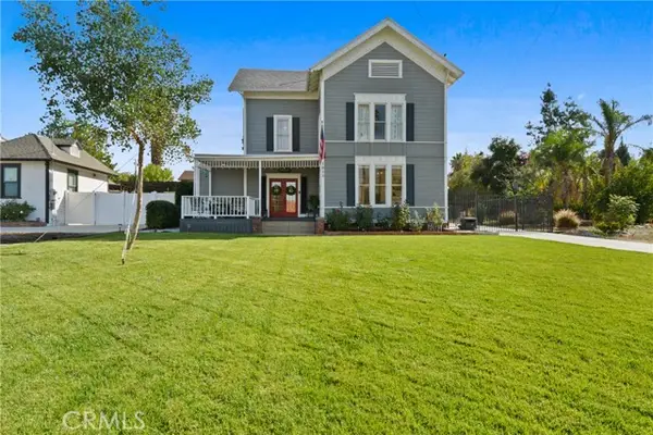 1033 Palm Avenue, Redlands, CA 92373