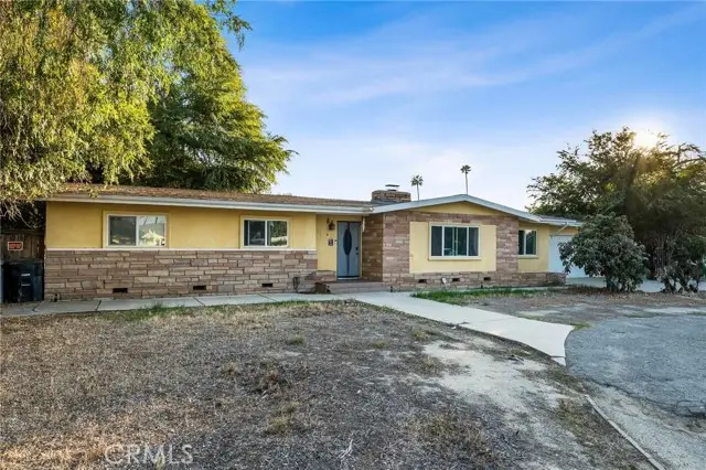 1929 Oakland, Hemet, CA 92544 - Image #2