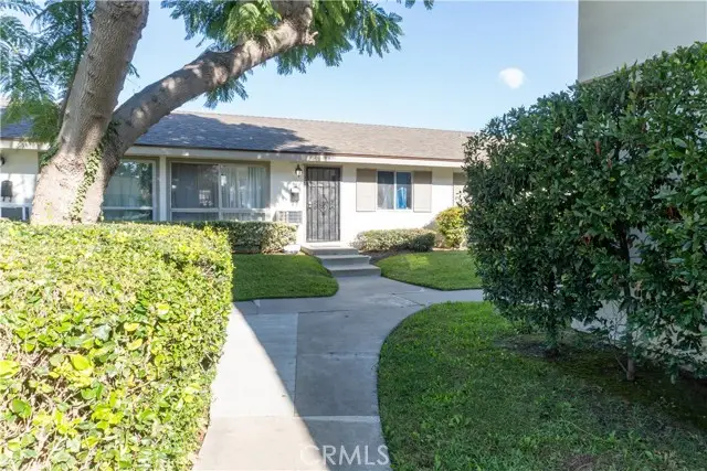 14802 Newport Ave  #2B, Tustin, CA 92780 - Image #1