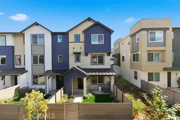 27315 Bear Creek Lane, Valencia, CA 91381