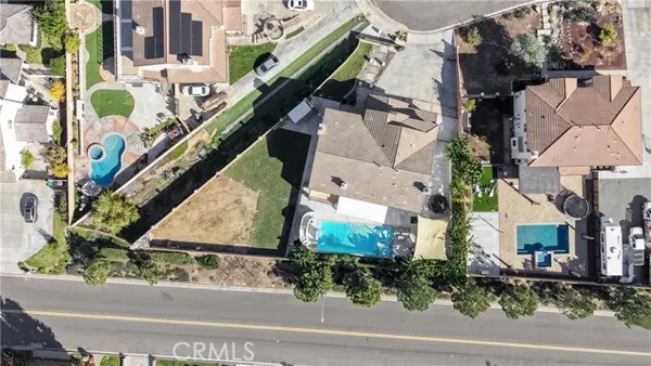 2634 Old Windmill Court, Riverside, CA 92503