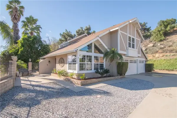 8303 Whispering Tree, Riverside, CA 92509