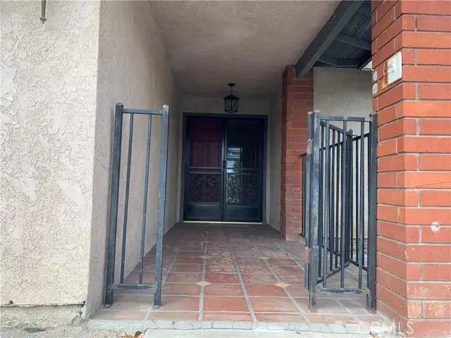 685 Holly, Hemet, CA 92543 - Image #2