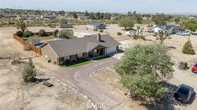 12186 Desert Ranch, Phelan, CA 92371 - #3