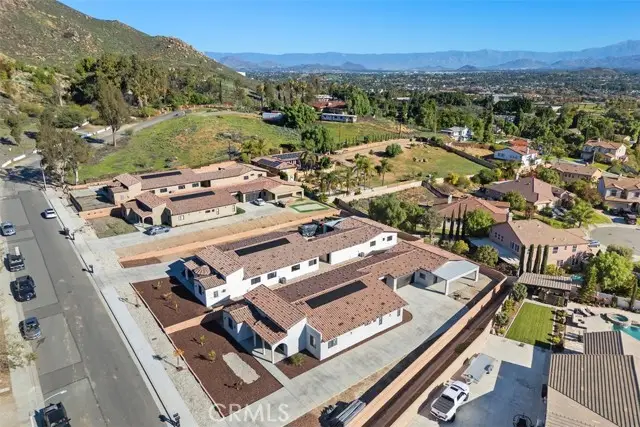 4477 Gilchrist Drive, Riverside, CA 92505 - #3