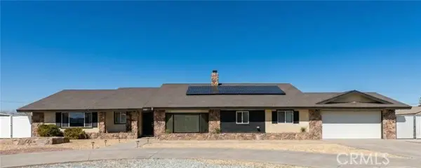14010 Jicarilla Rd, Apple Valley, CA 92307