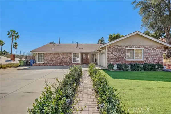 13719 Gavina Avenue, Sylmar, CA 91342