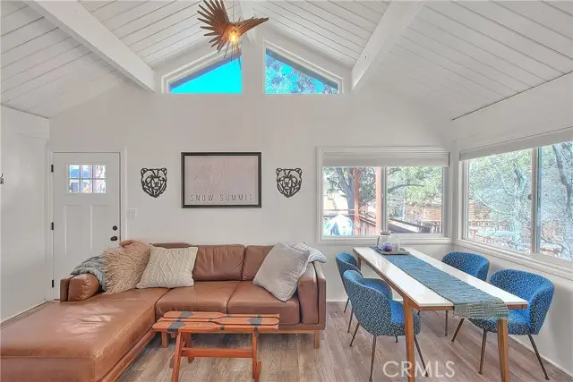 346 San Bernardino Avenue, Sugarloaf, CA 92386 - #1