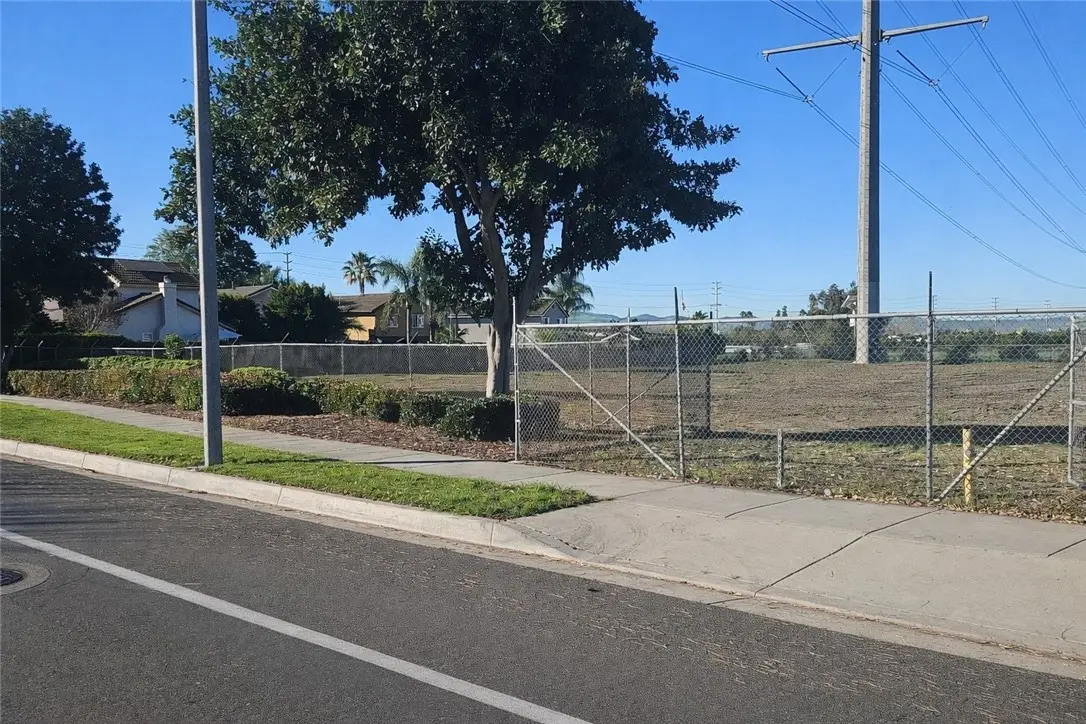 14000 San Antonio, Chino, CA 91710 - #1