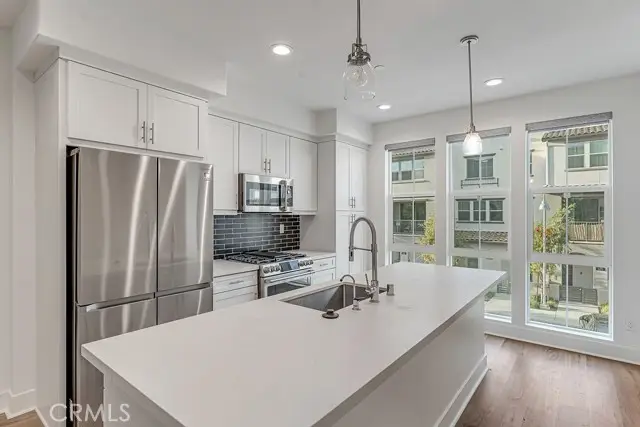 629 Mosaic, Anaheim, CA 92805 - Image #2