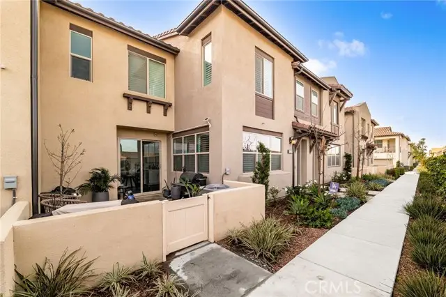 4321 Cantos Paseo  #27, Ontario, CA 91761 - #3
