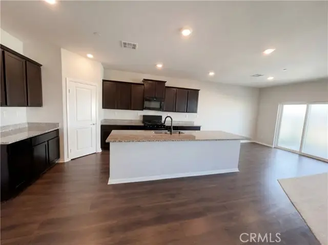 16818 Desert Willow, Victorville, CA 92394 - Image #2