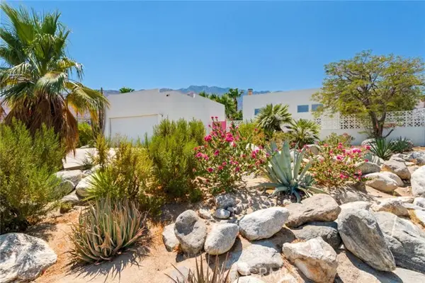 2723 Junipero, Palm Springs, CA 92262