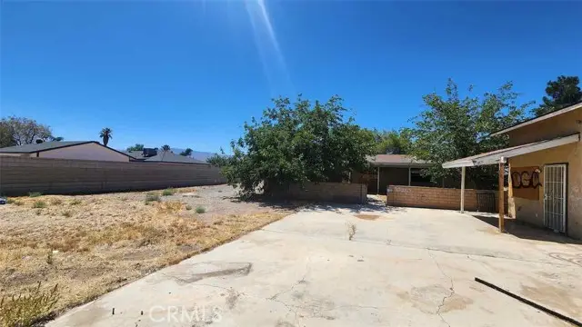 22330 Miramot Road, Apple Valley, CA 92308 - #2