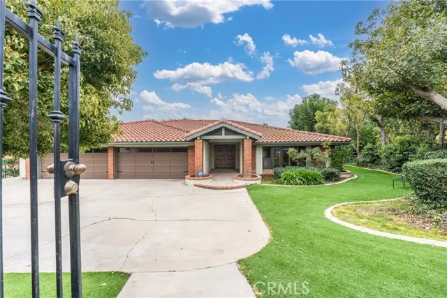 3185 Sonrisa, Corona, CA 92881 - #3