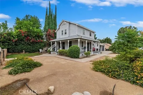 323 Colton, Redlands, CA 92374