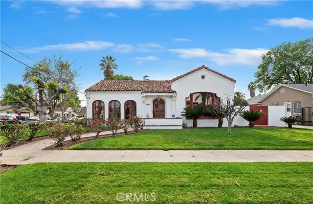 4202 University, Riverside, CA 92501 - #2