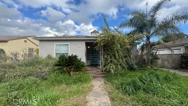 2720 San Francisco, Long Beach, CA 90806