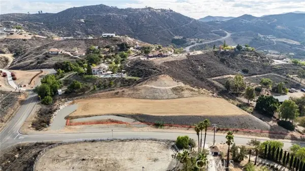 14735 Descanso, Perris, CA 92570