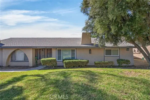 2891 Canyon Crest  #32, Riverside, CA 92507