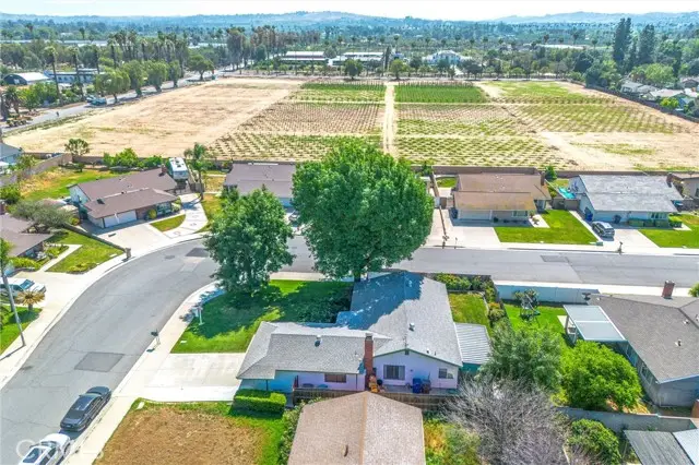 2828 Shalimar, Riverside, CA 92504 - #2