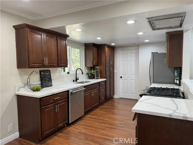 9287 Persimmon, Rancho Cucamonga, CA 91730 - #3