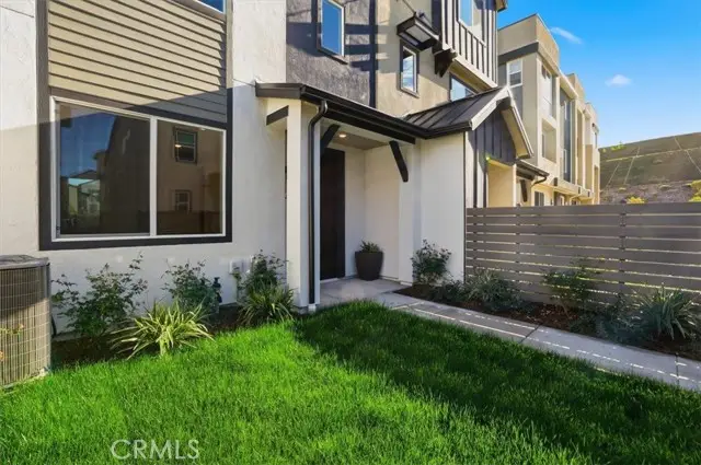 27317 Bear Creek Lane, Valencia, CA 91381 - #2