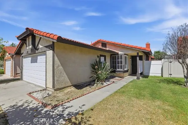 1907 Overland, Colton, CA 92324 - #3