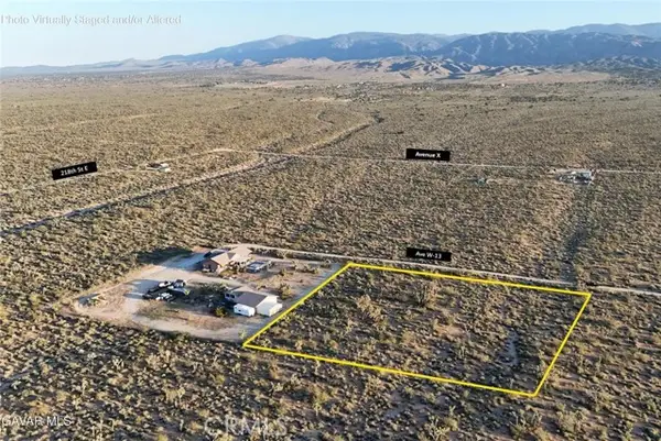 0 Avenue W-13, Llano, CA 93544