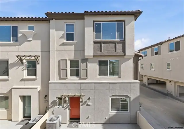 9327 Via Azul, Pico Rivera, CA 90660 - #1