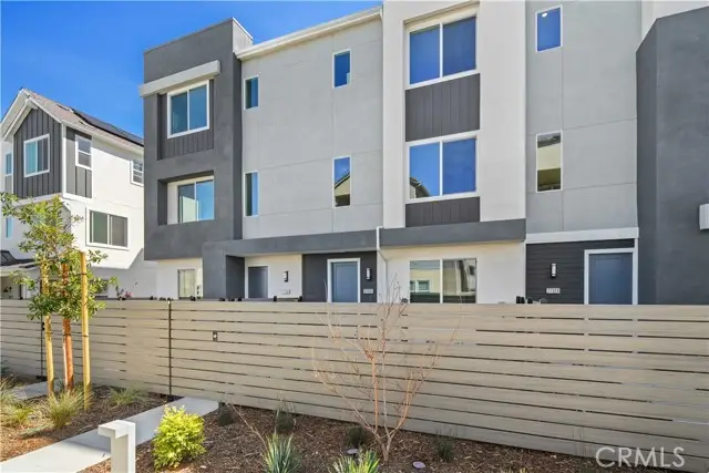 27331 Bear Creek Lane, Valencia, CA 91381 - #1