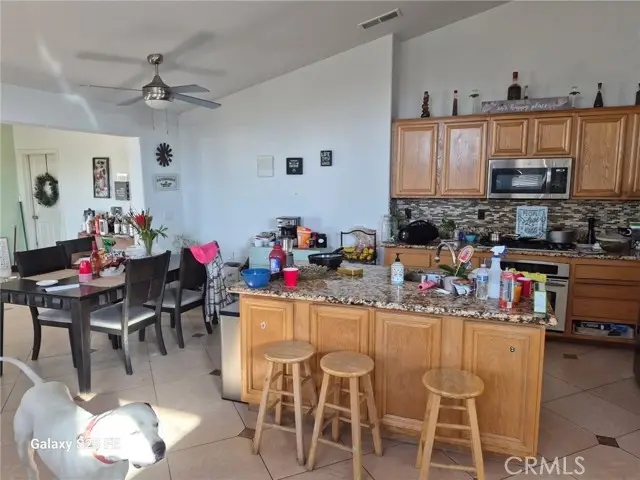 2282 Smoketree, Rialto, CA 92377 - #3