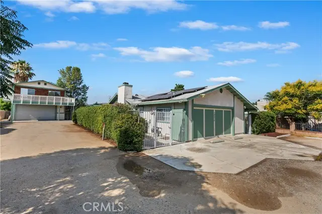 10372 Wells, Riverside, CA 92505 - #3