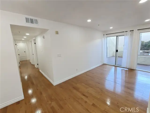 108 Maple Street  #7, Glendale, CA 91204 - #3