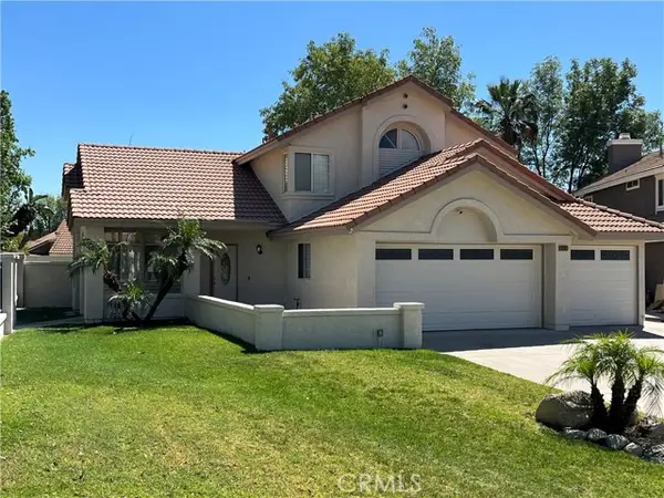 13747 Stanford Court, Fontana, CA 92336
