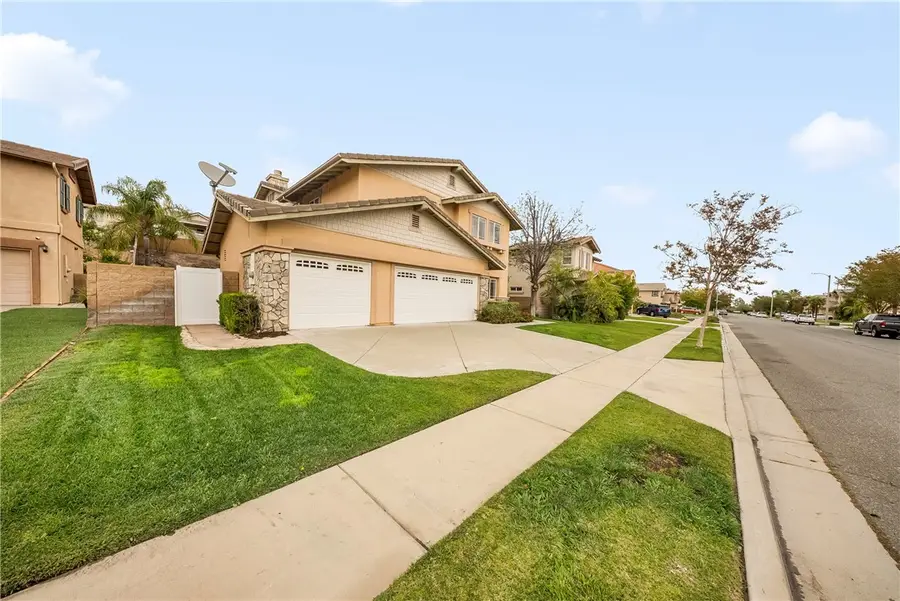 12194 Clydesdale Drive, Rancho Cucamonga, CA 91739 - #2