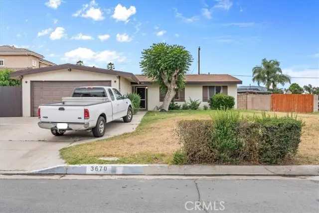 3670 Briarvale, Corona, CA 92879 - #1