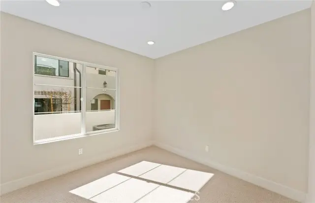 103 Sorrel Court, Burbank, CA 91506 - #3