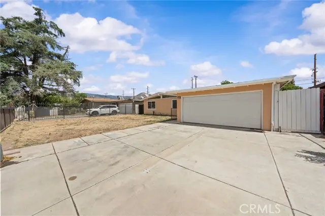 7115 Newbury, San Bernardino, CA 92404 - #2