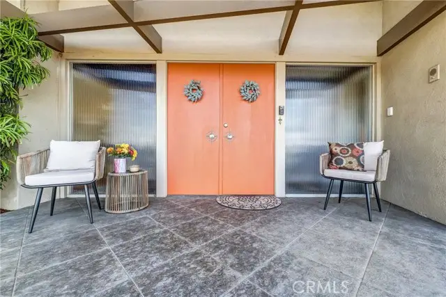 5008 Myrtle Ave., Riverside, CA 92506 - #3