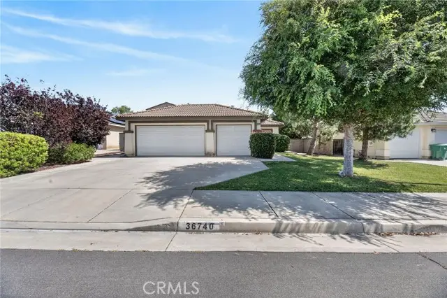 36740 Red Oak, Winchester, CA 92596 - #1