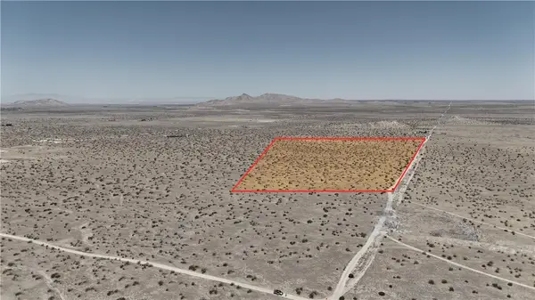 210 Largo Vista, Palmdale, CA 93591